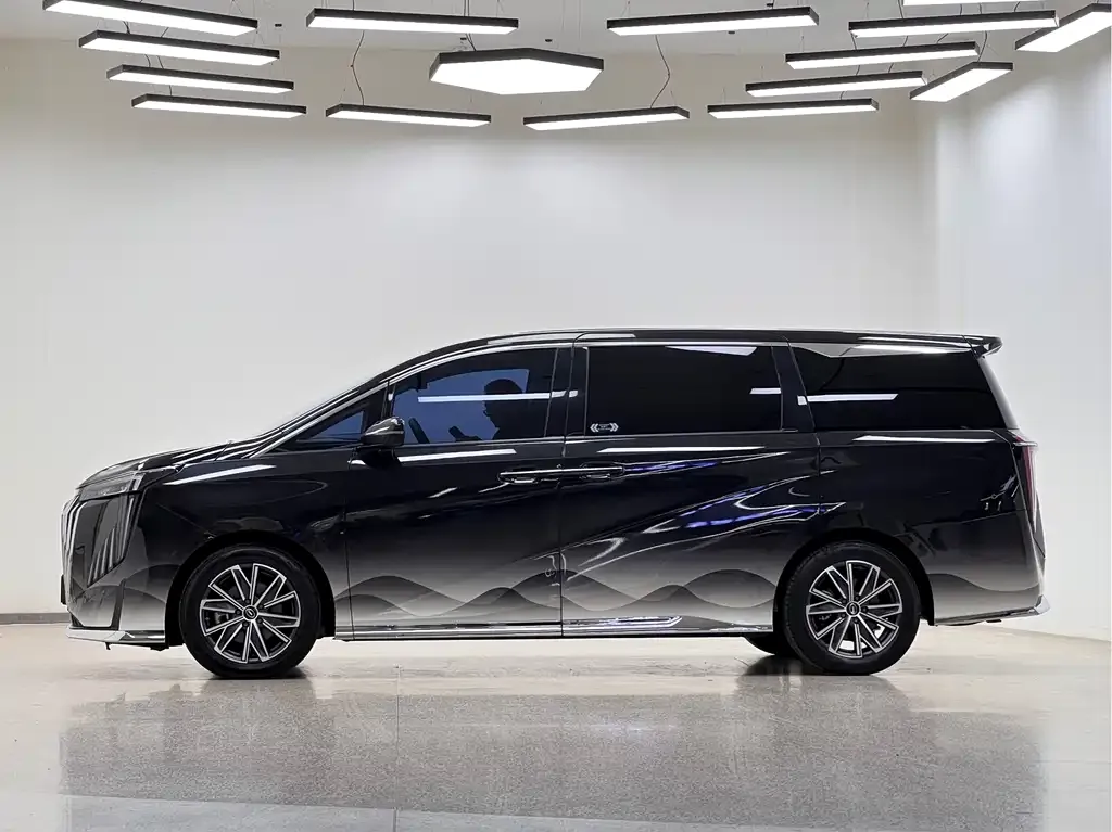 GAC Motor Trumpchi M8 — фото 5