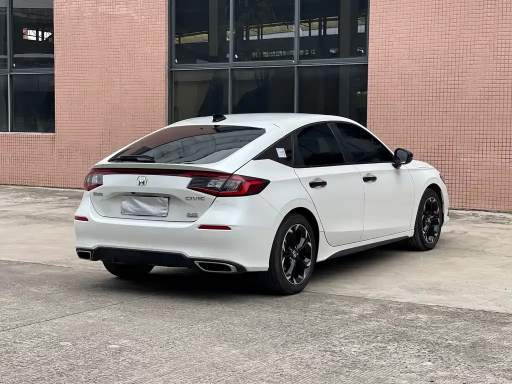 Honda Civic — фото 5