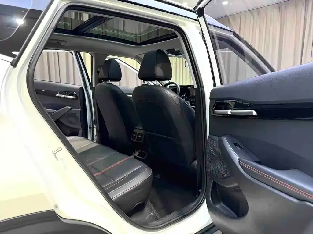 Kia KX3 — фото 4