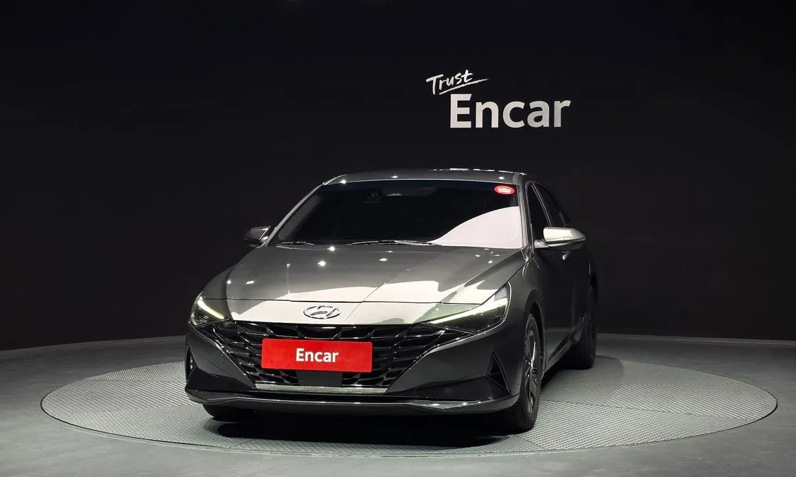 Hyundai AVANTE 2023 из KR, фото 2