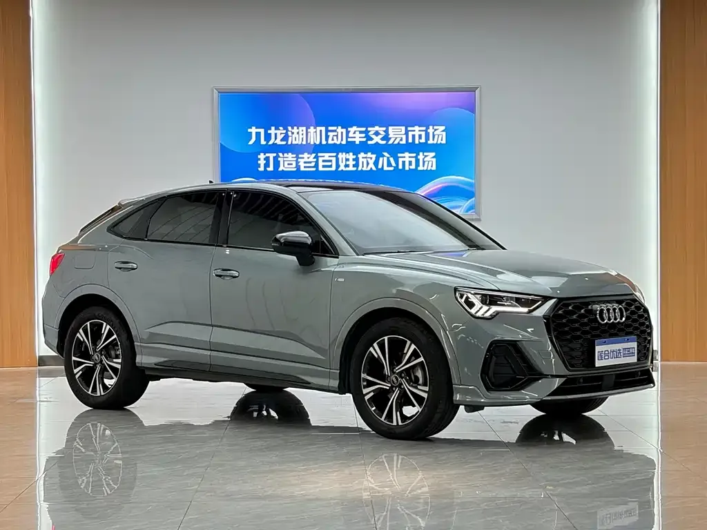 Audi Q3 Sportback — фото 5