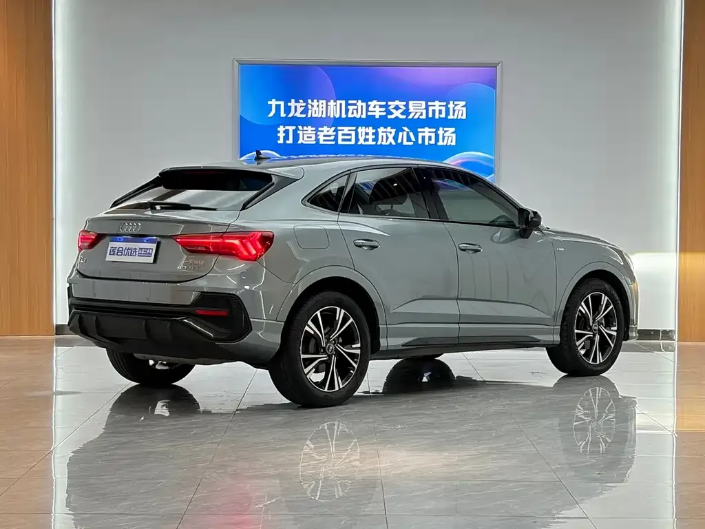 Audi Q3 Sportback — фото 2