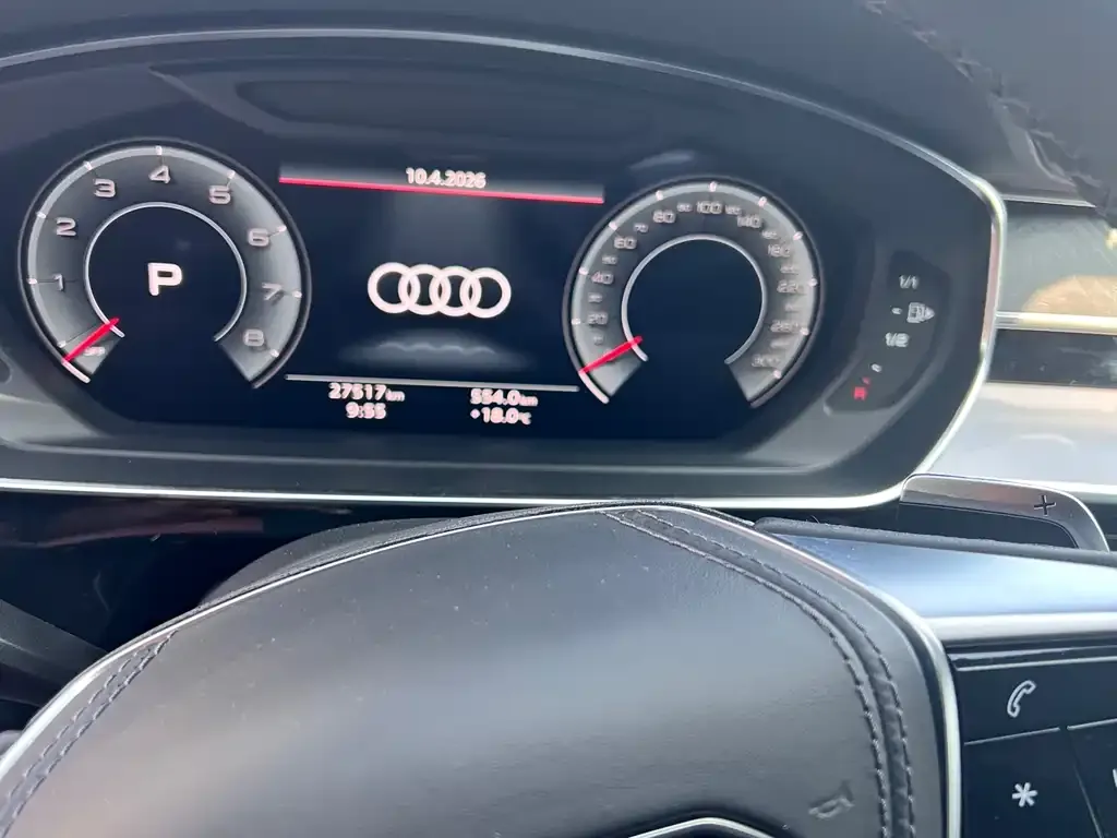 Audi A8 — фото 9