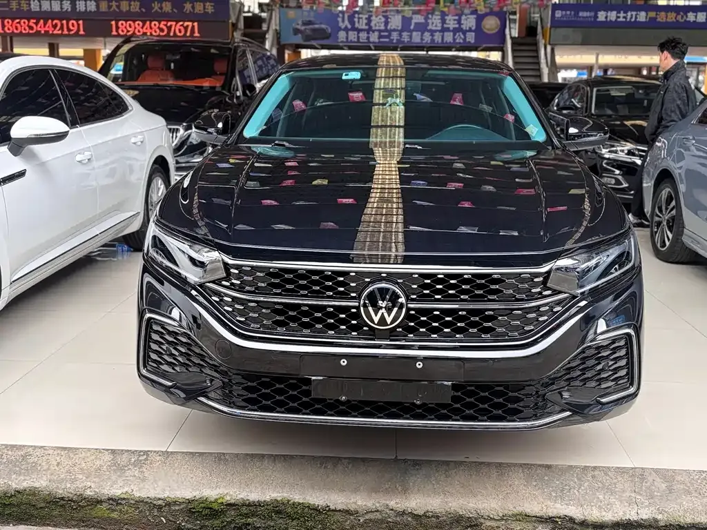 Volkswagen Passat — фото 7