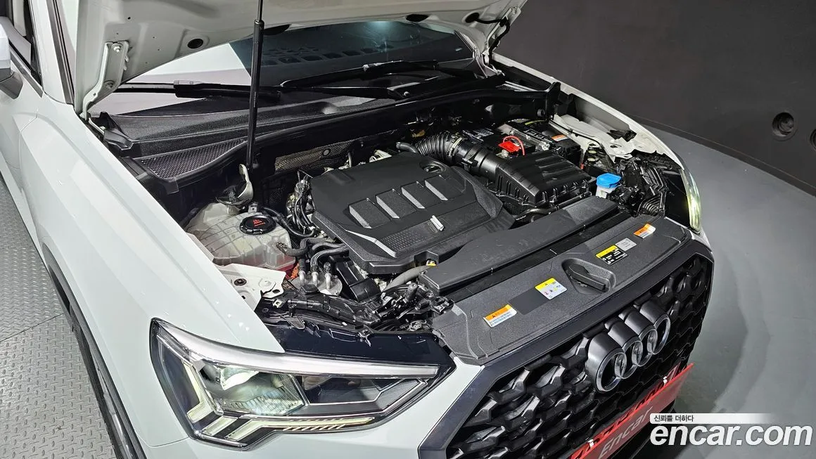 Audi Q3 2023 из KR, фото 10