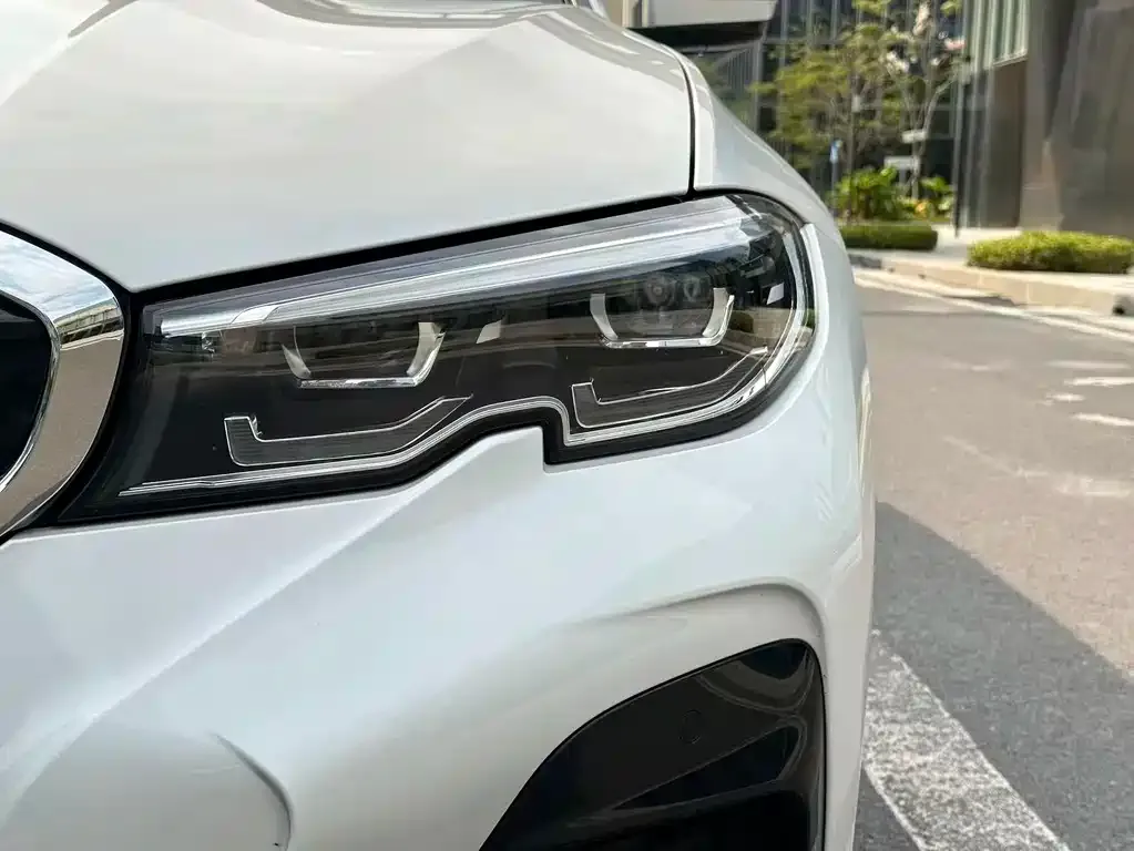 BMW 3 Series — фото 10