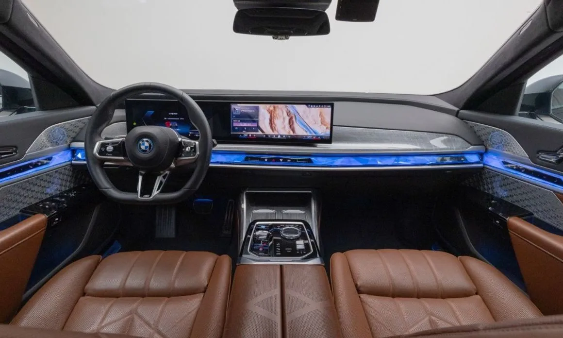 BMW i7 2025 из KR, фото 4