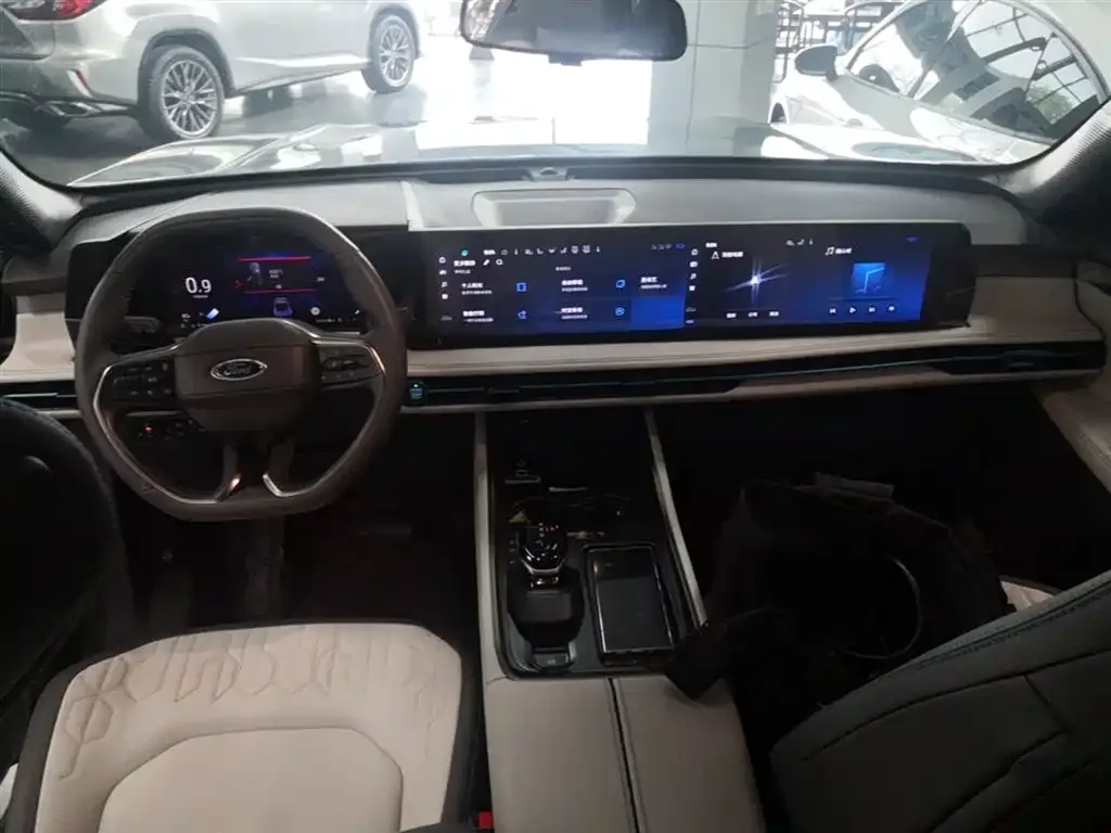 Ford Edge — фото 4