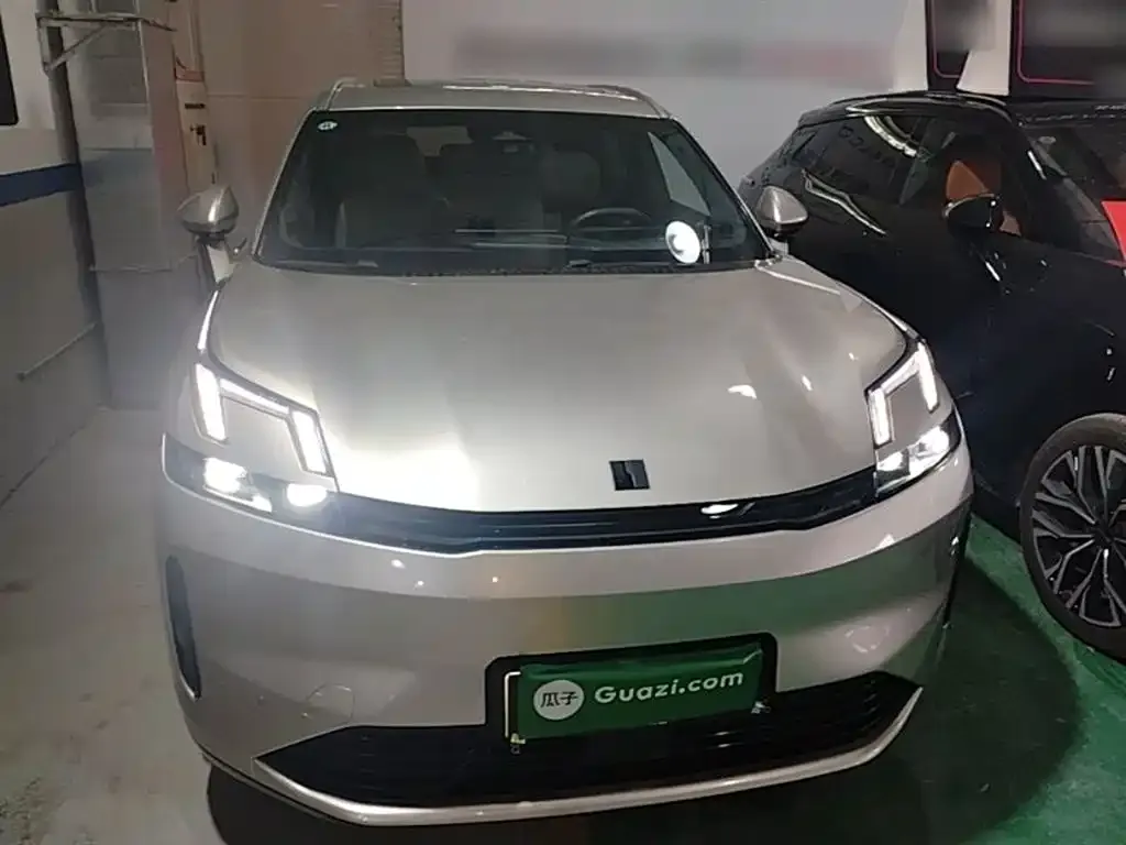 Lynk & Co 08 EM-P 2023 из CN, фото 2
