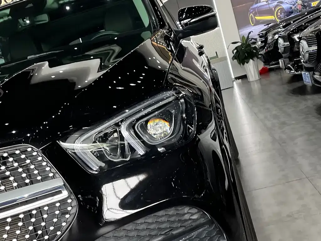 Mercedes-Benz GLE (Import) — фото 2