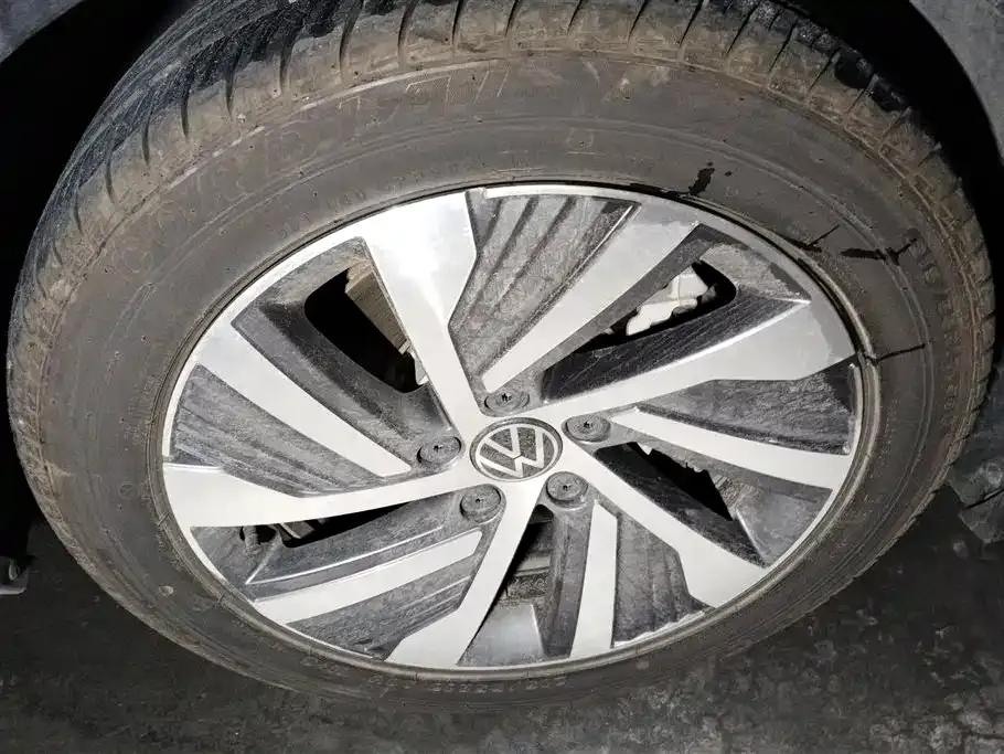 Volkswagen Magotan GTE PHEV 2024 из CN, фото 10