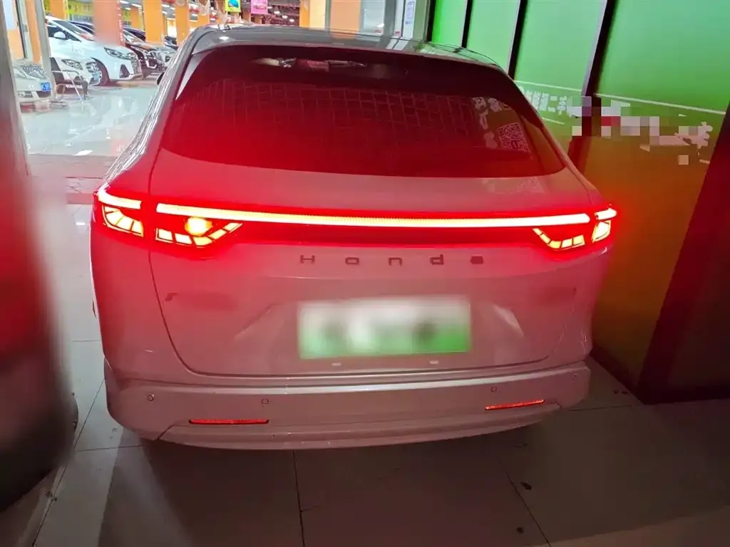 Honda e:NP1 2023 из CN, фото 8