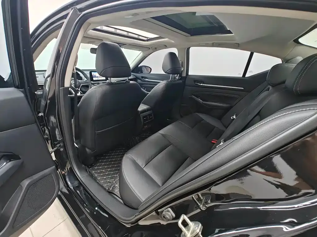 Nissan Teana 2021 из CN, фото 3