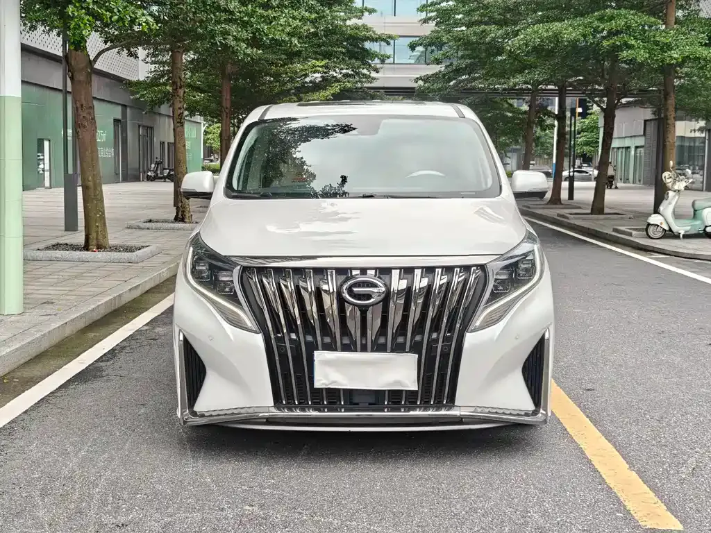 GAC Motor Trumpchi M8 — фото 8