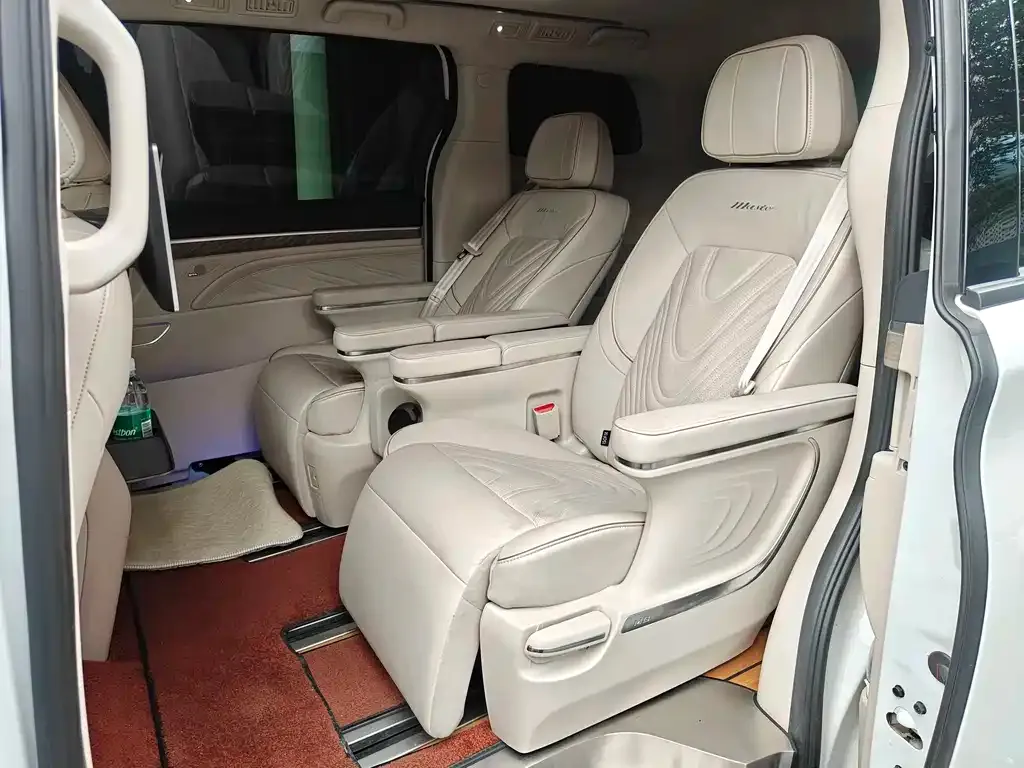GAC Motor Trumpchi M8 — фото 4