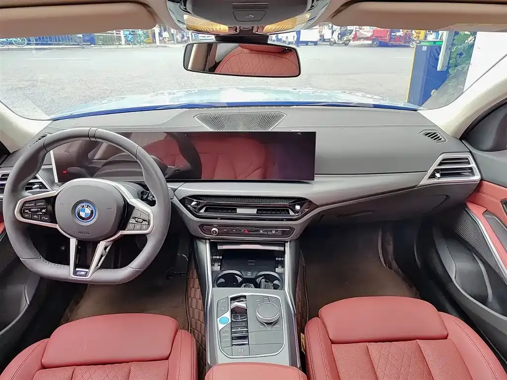 BMW i3 — фото 3