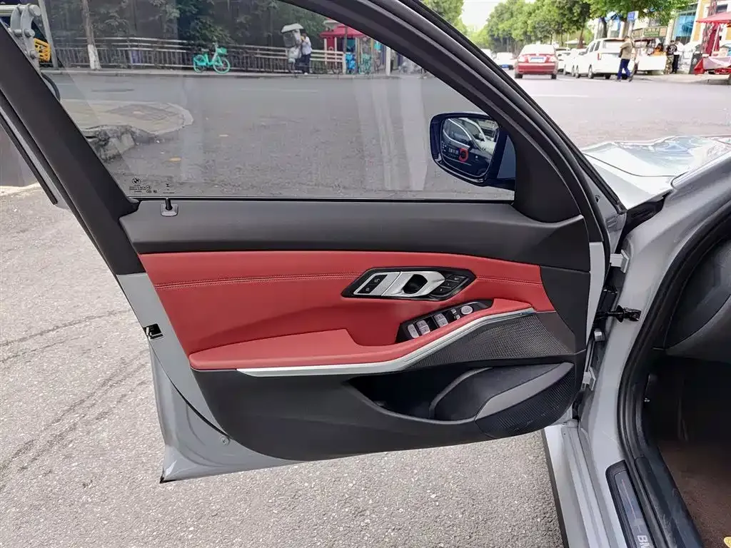 BMW i3 — фото 5