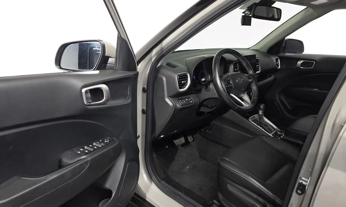 Hyundai Venue 2021 из KR, фото 8