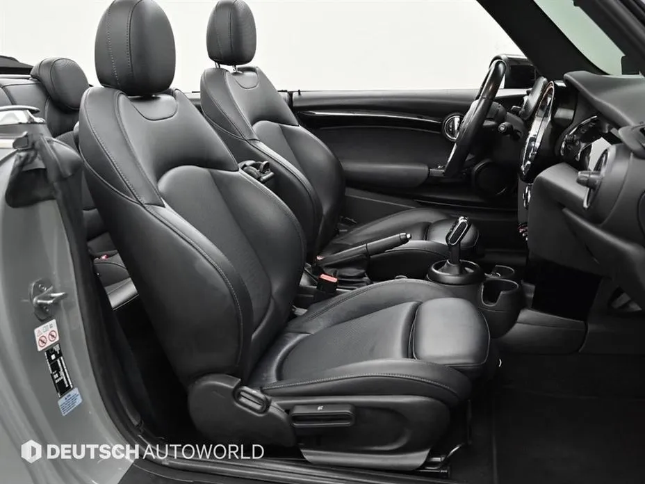 Mini Cooper Convertible 2022 из KR, фото 10