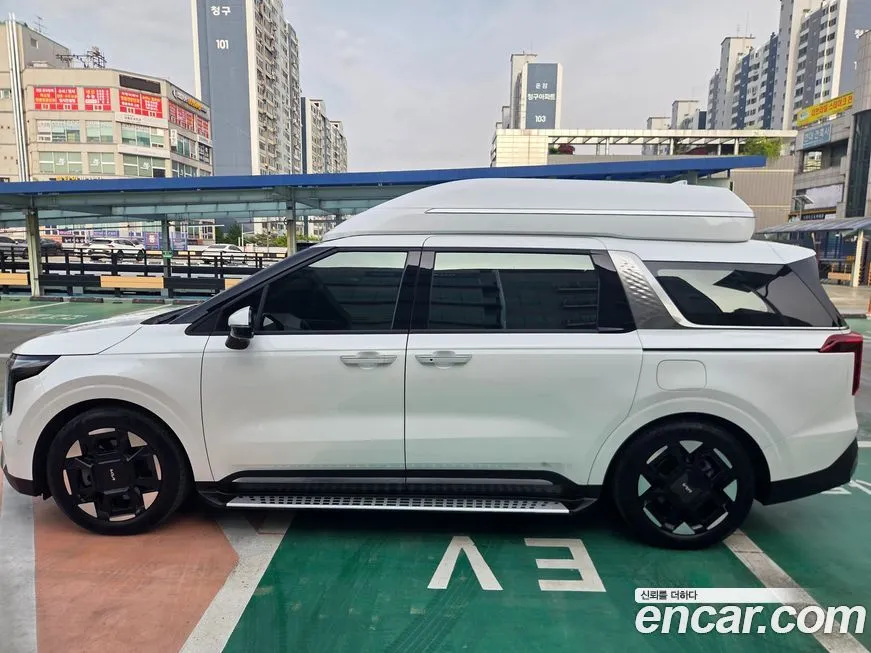Kia Carnival — фото 10