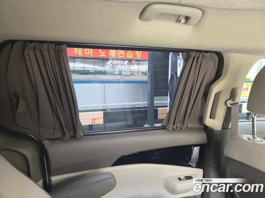 Kia Carnival — фото 2