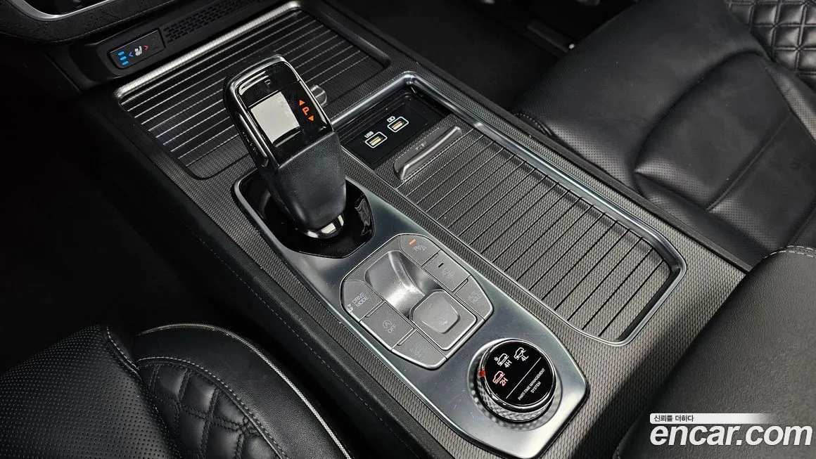 KG Mobility (Ssangyong) Rexton — фото 9