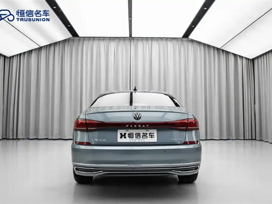 Volkswagen Passat — фото 8