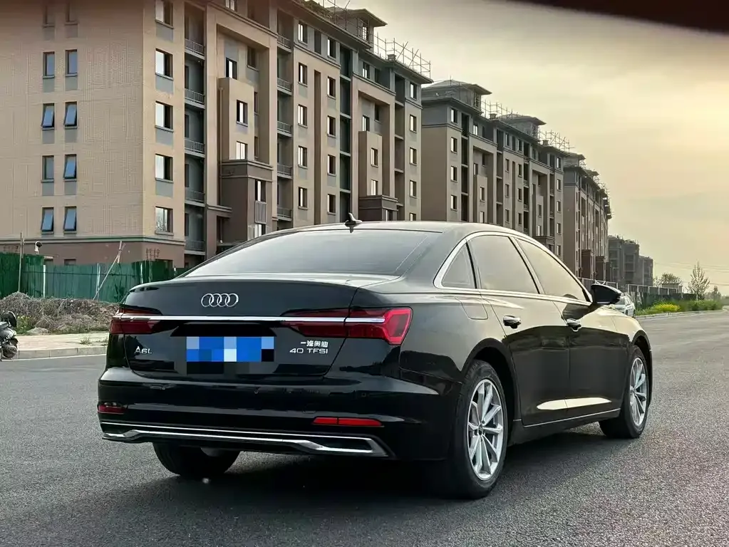 Audi A6L — фото 6