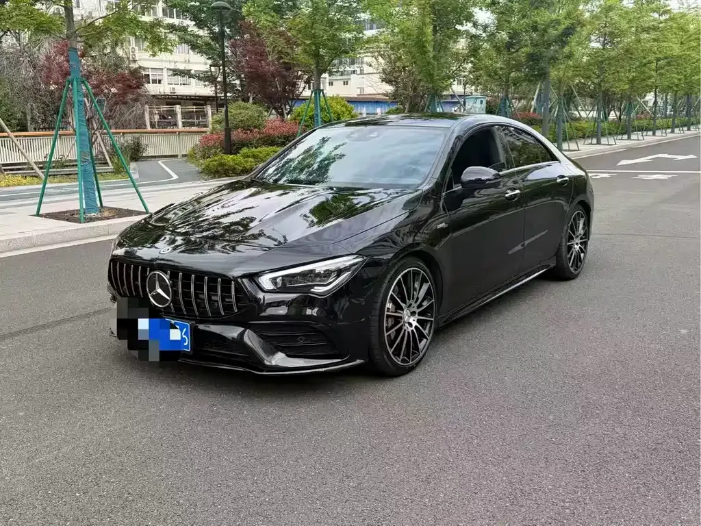 Mercedes-Benz CLA AMG