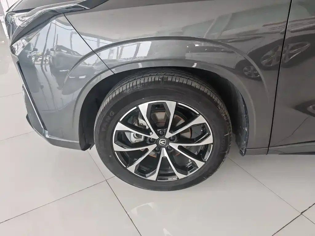 Changan UNI-Z New Energy 2024 из CN, фото 7