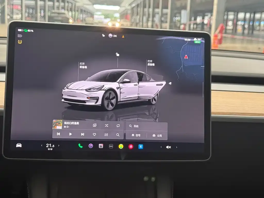 Tesla Model 3 — фото 5