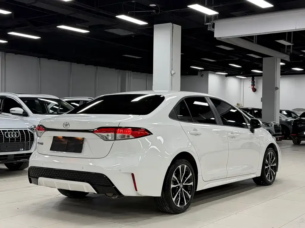Toyota Levin 2023 из CN, фото 3