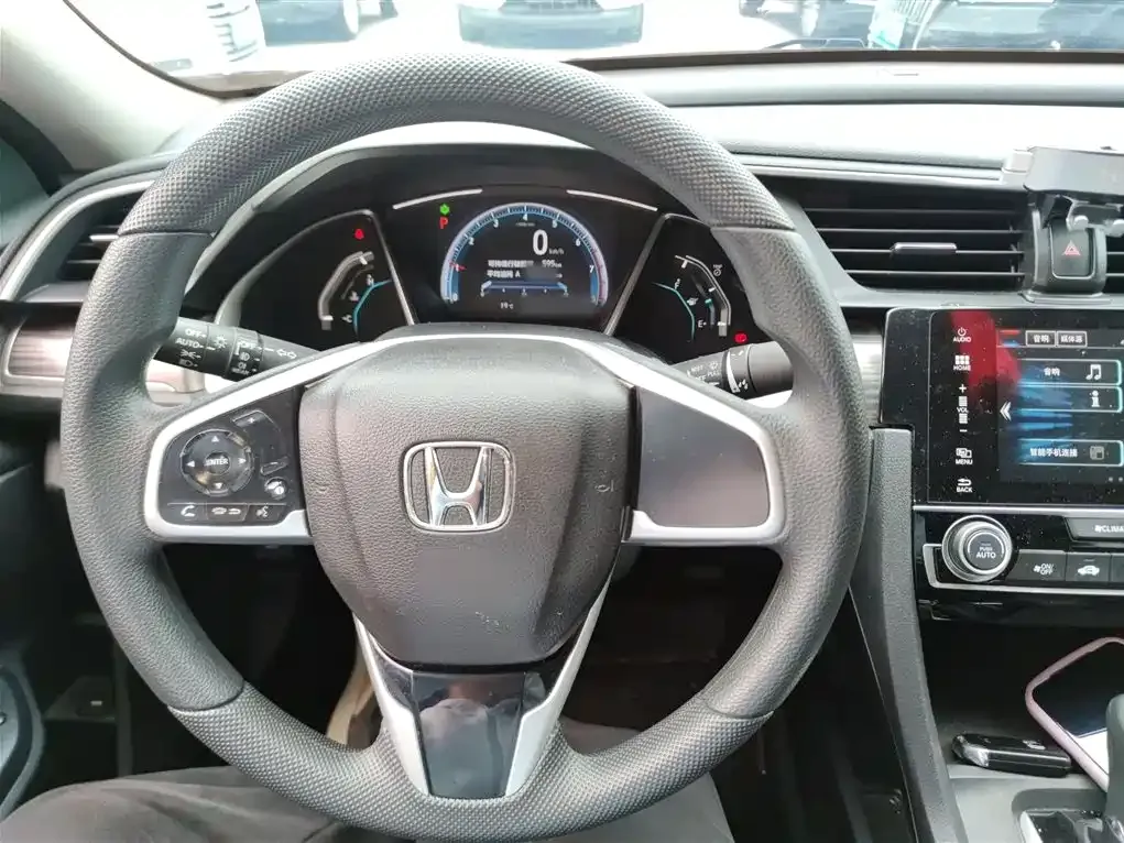 Honda Civic — фото 10