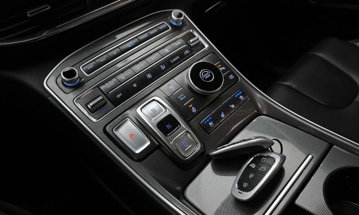 Hyundai Santafe — фото 6