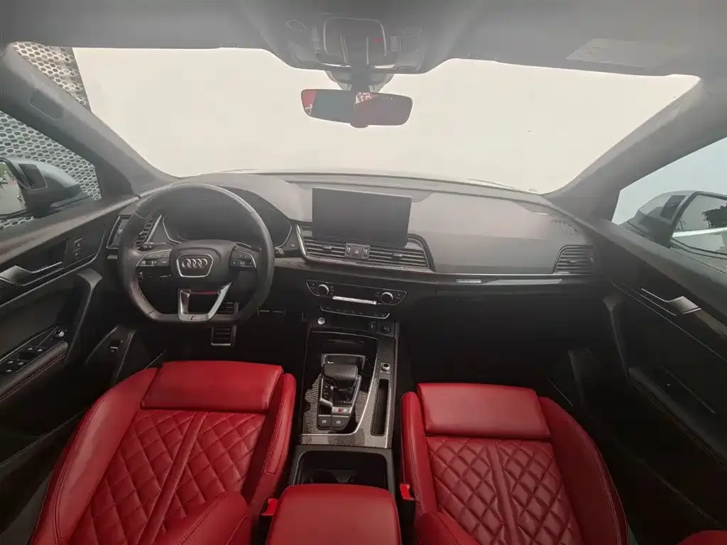 Audi SQ5 2023 из CN, фото 10