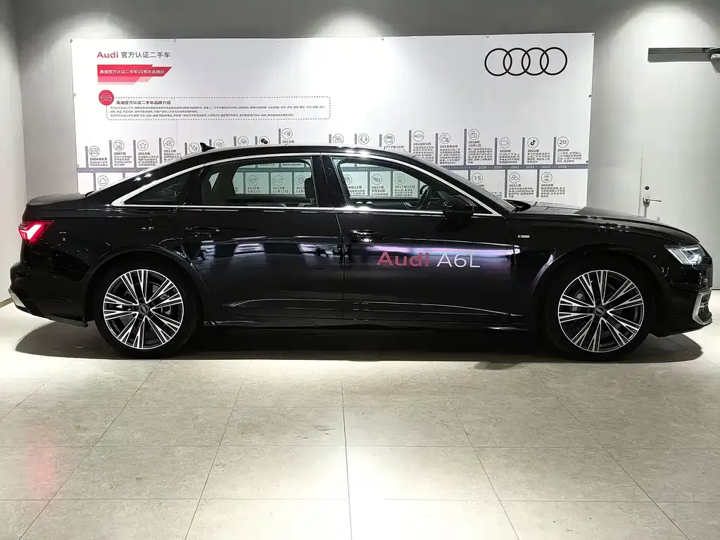 Audi A6L — фото 6