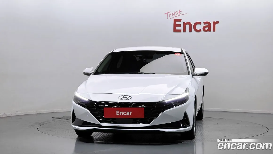 Hyundai AVANTE — фото 4
