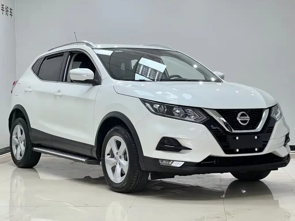 Nissan Qashqai — фото 3