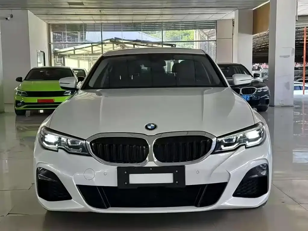 BMW 3 Series — фото 4