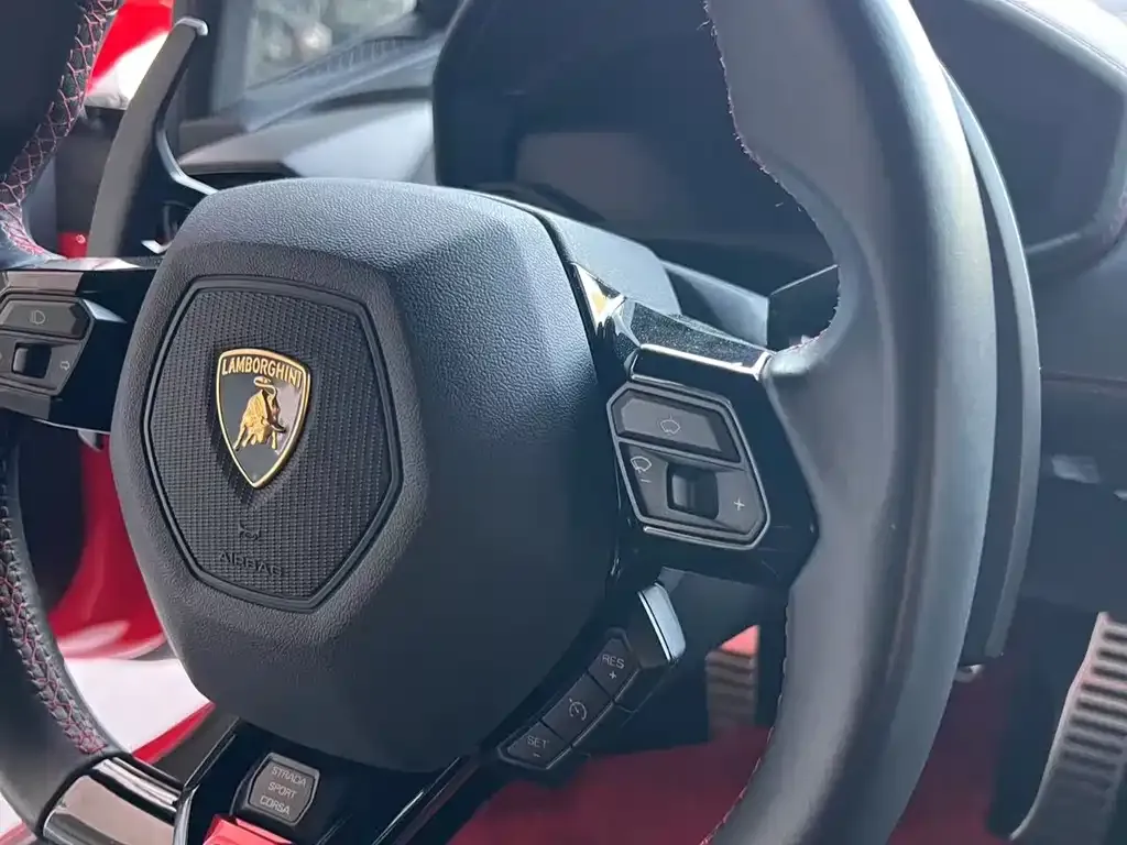 Lamborghini Huracan 2021 из CN, фото 5