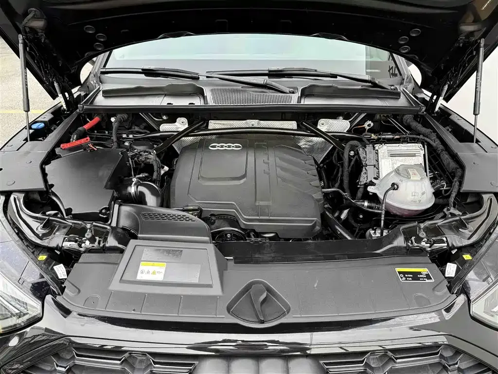 Audi Q5L 2024 из CN, фото 3
