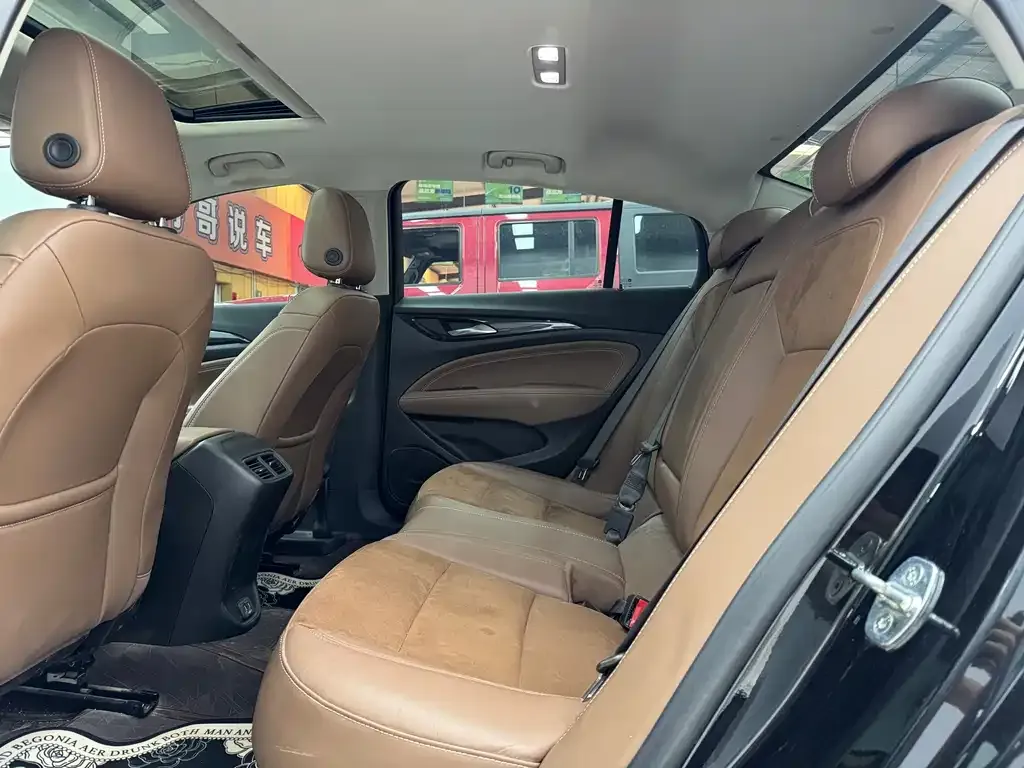 Buick Regal 2023 из CN, фото 3