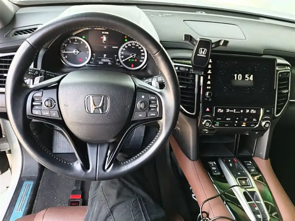 Honda UR-V — фото 10