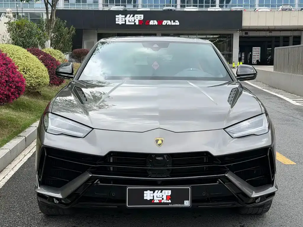 Lamborghini Urus — фото 6
