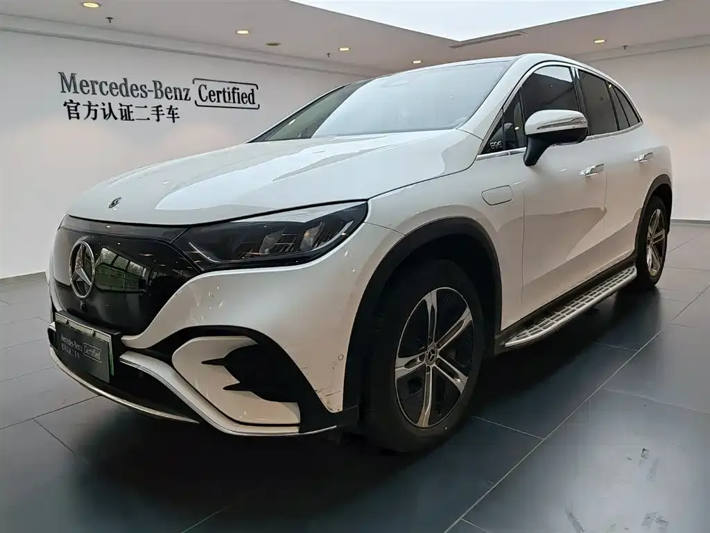 Mercedes-Benz EQE SUV