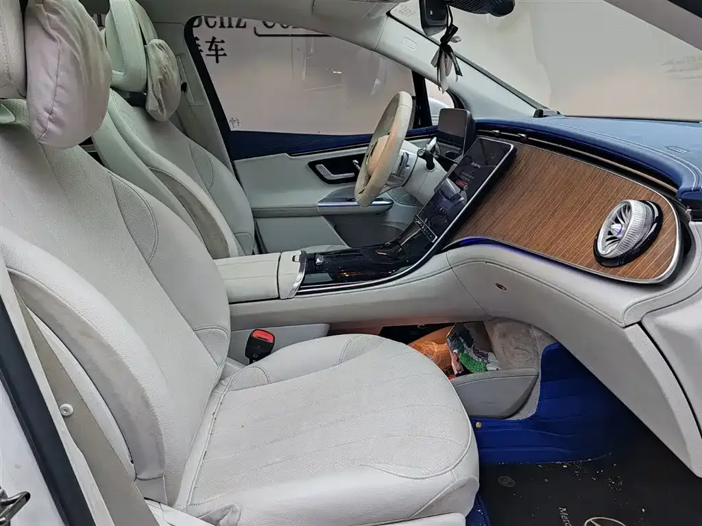 Mercedes-Benz EQE SUV 2023 из CN, фото 8