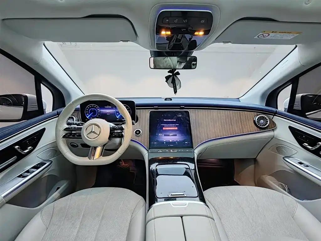Mercedes-Benz EQE SUV 2023 из CN, фото 10