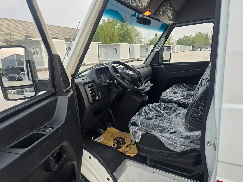 IVECO Daily 2025 из CN, фото 6