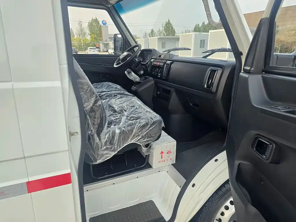 IVECO Daily 2025 из CN, фото 7