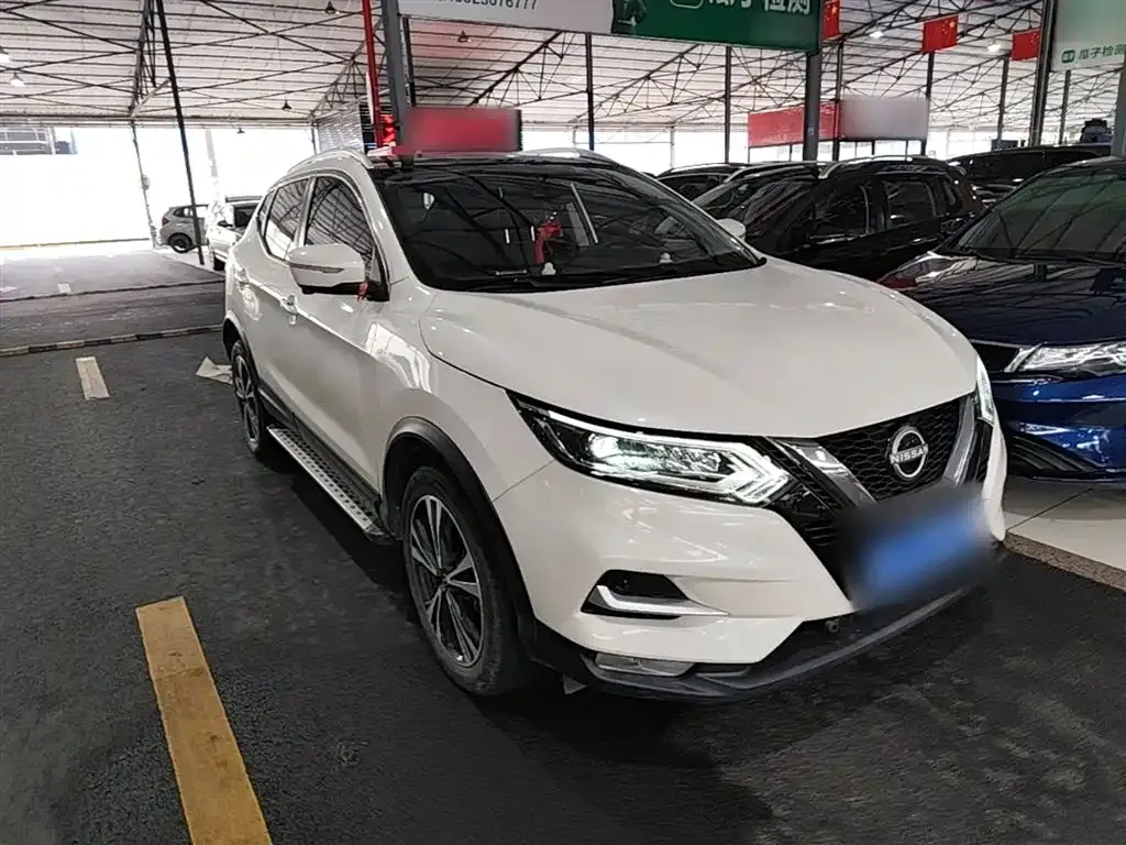 Nissan Qashqai — фото 6